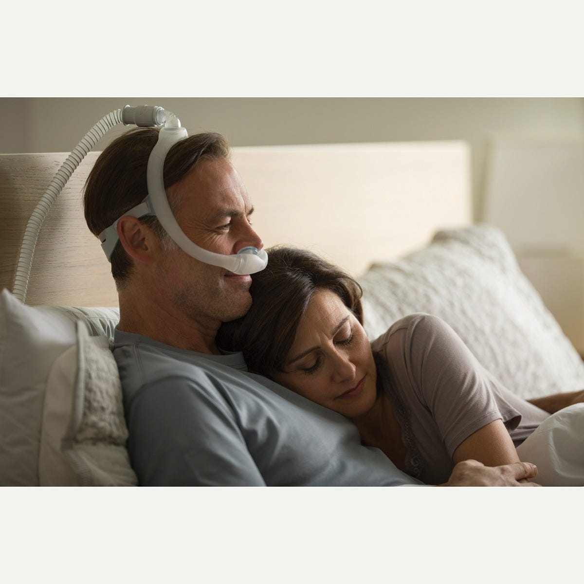 Image of Respironics DreamWear Silicone Pillow, Medium Cushion and Small Frame, No Headgear